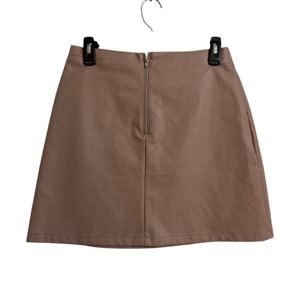 Primark Faux Leather Mini Skirt - Picture 3 of 3
